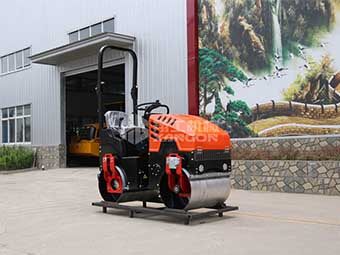 壓路機生產廠家解析市場不穩(wěn)定的原因是什么呢？