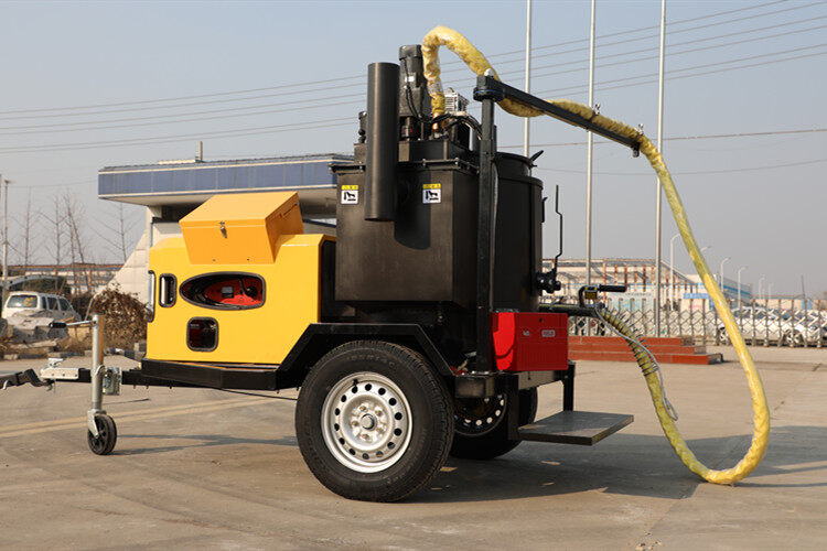 200升拖掛式瀝青灌縫機(jī)轉(zhuǎn)場需要注意哪些問題？